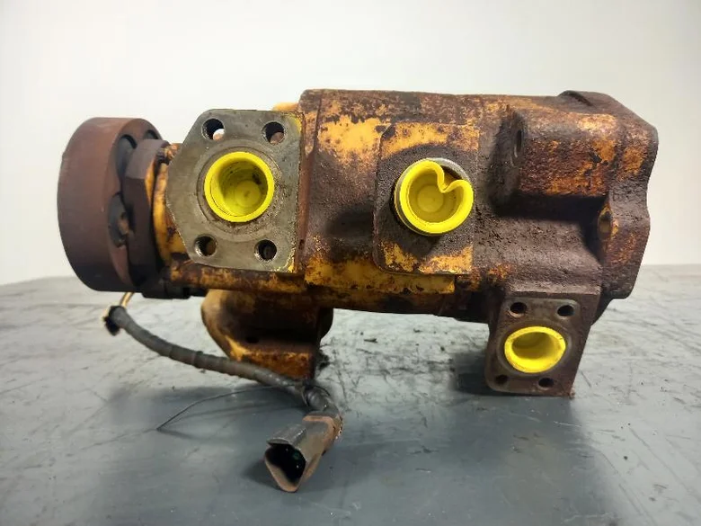 Used Main Hydraulic Pump for Caterpillar D6R XL